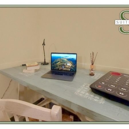 Suite Cobega Appartamento In Centro Citta Taranto Exterior foto